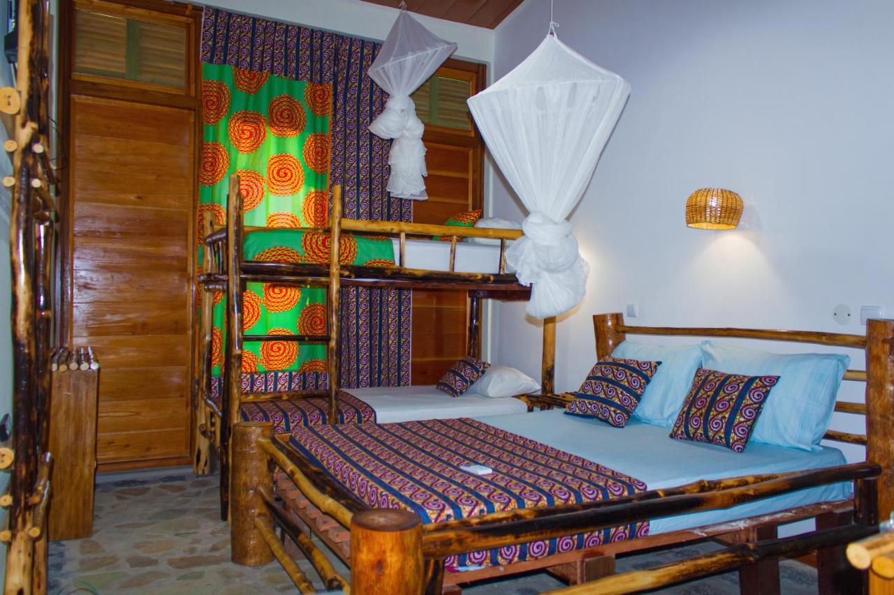 Residencial Tamarindos Bed and Breakfast Morro Peixe Exteriör bild
