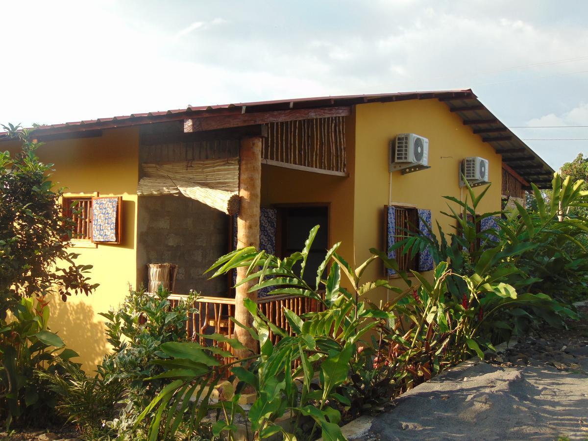 Residencial Tamarindos Bed and Breakfast Morro Peixe Exteriör bild