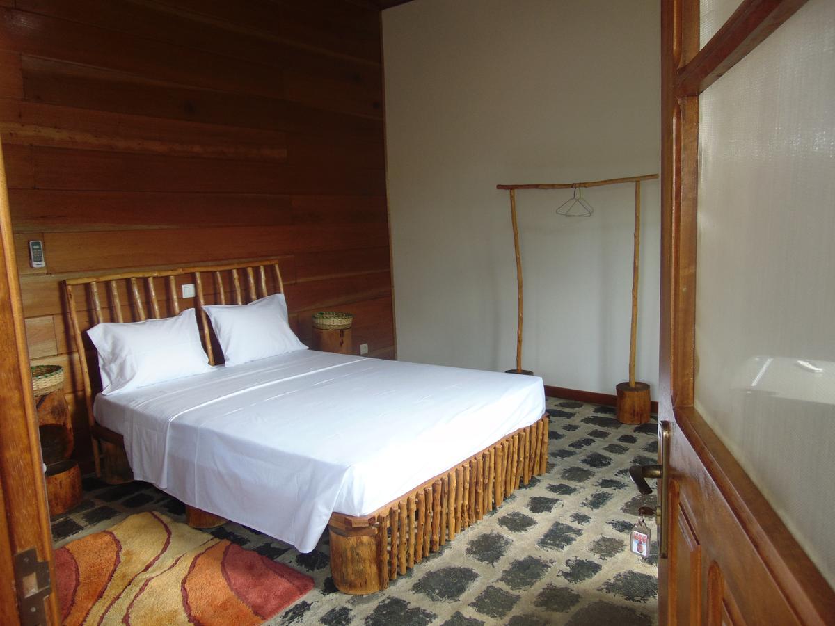 Residencial Tamarindos Bed and Breakfast Morro Peixe Exteriör bild