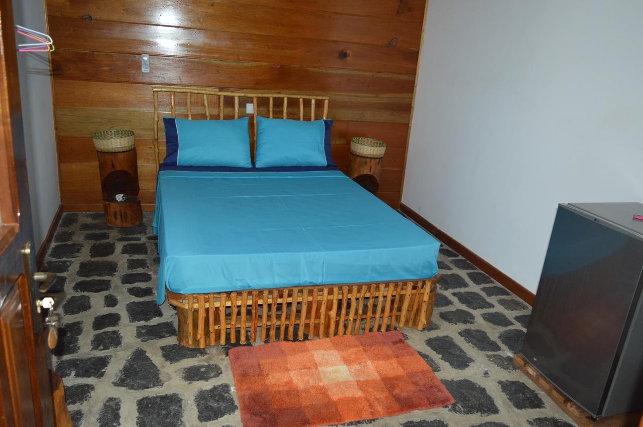Residencial Tamarindos Bed and Breakfast Morro Peixe Exteriör bild