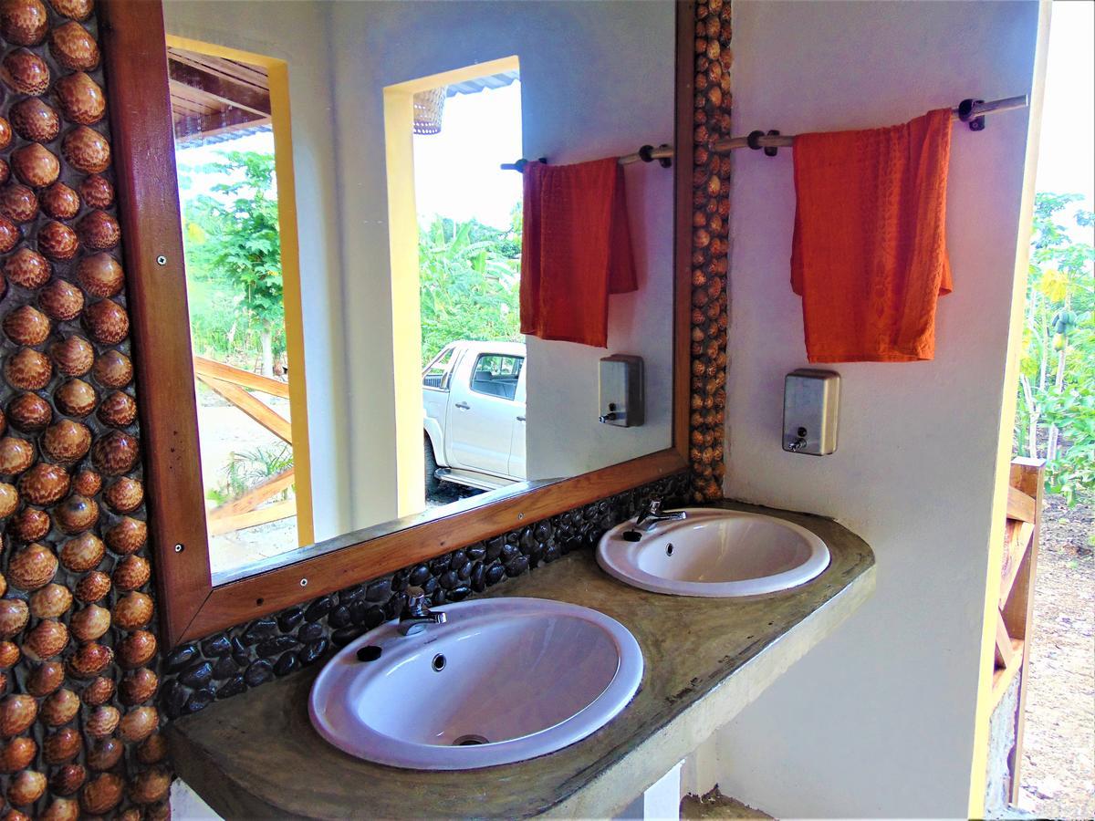 Residencial Tamarindos Bed and Breakfast Morro Peixe Exteriör bild